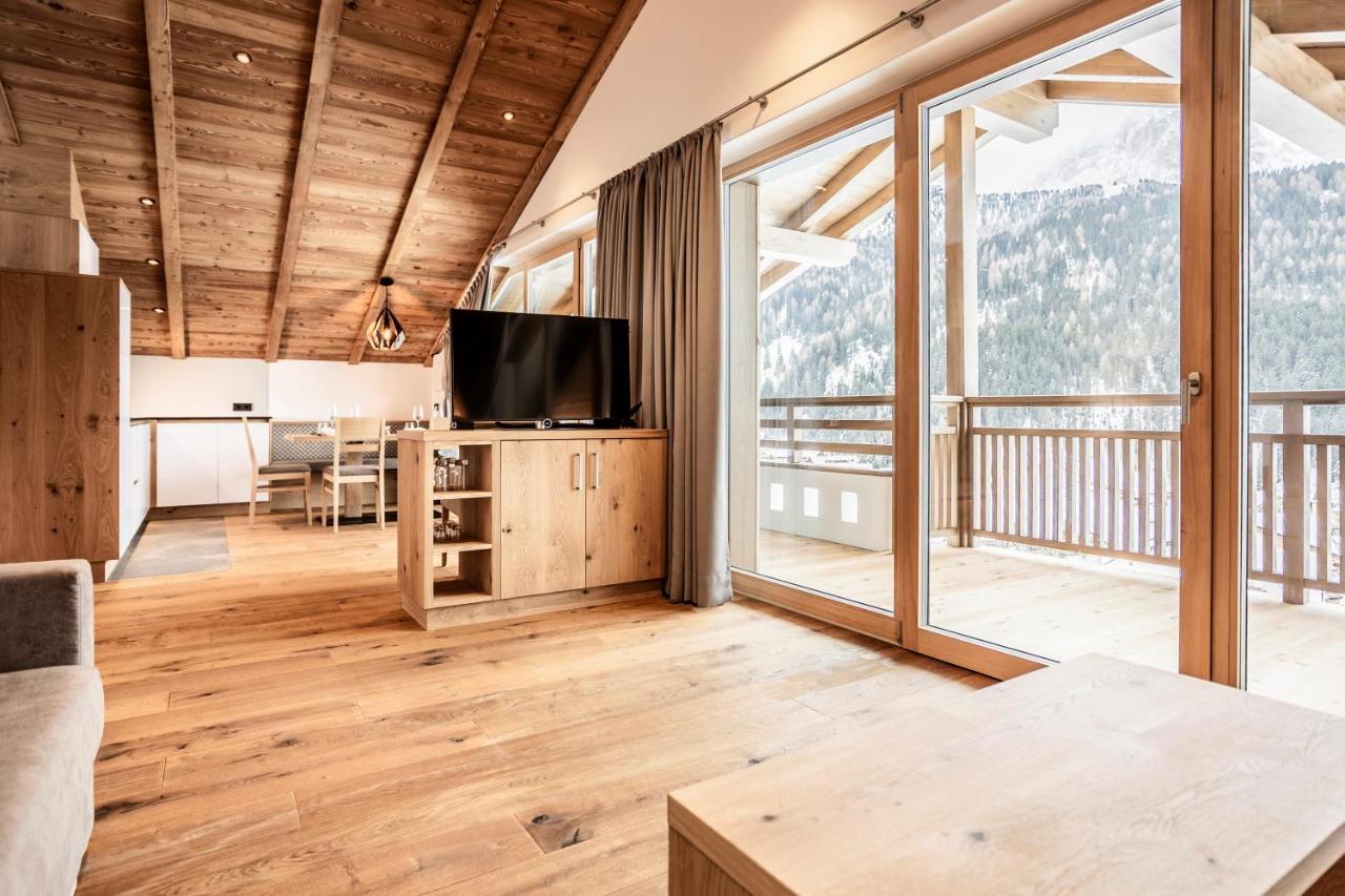סלבה די ואל גרדנה Luxury Chalet Plazola מראה חיצוני תמונה